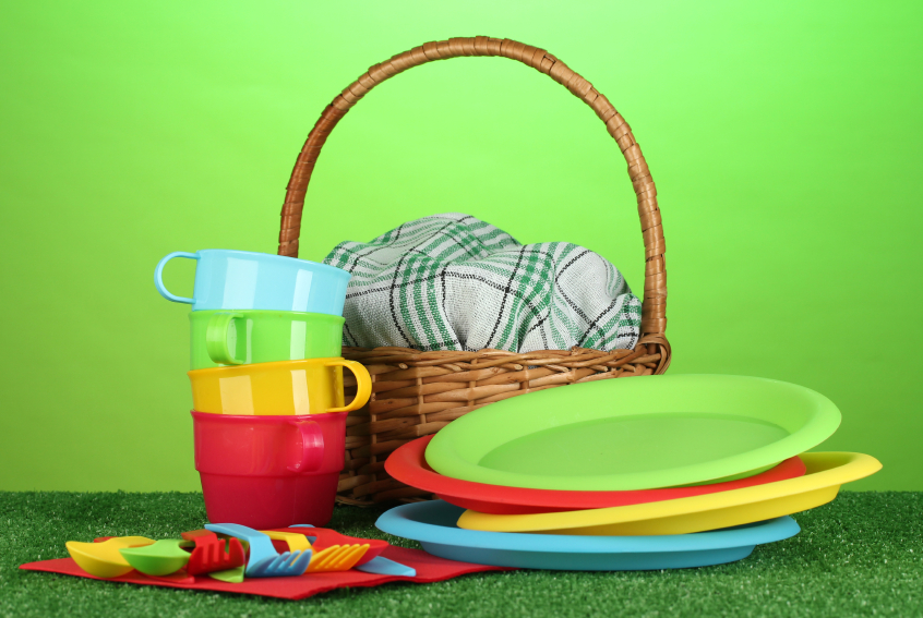 5 Must Have Utensils for Every Picnic