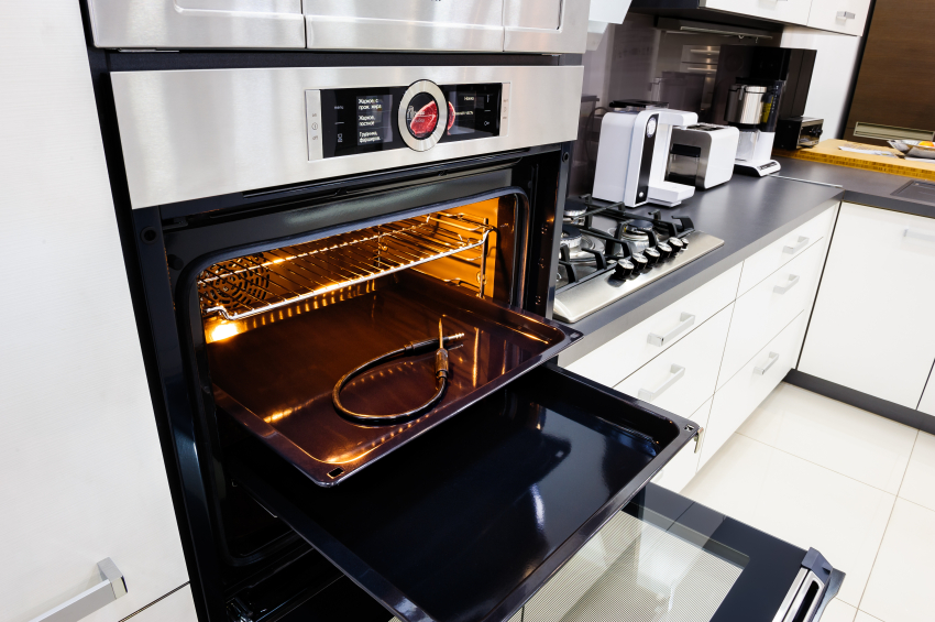 Pros and Cons of Using a Smart Oven