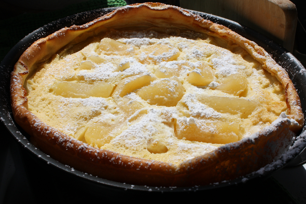 Apple Dutch Baby
